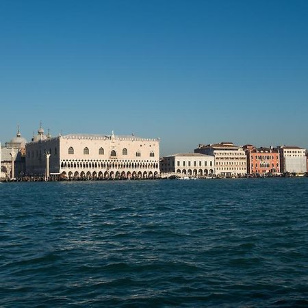 Residenza Giudecca Molino Stucky Apartment Venice Ngoại thất bức ảnh