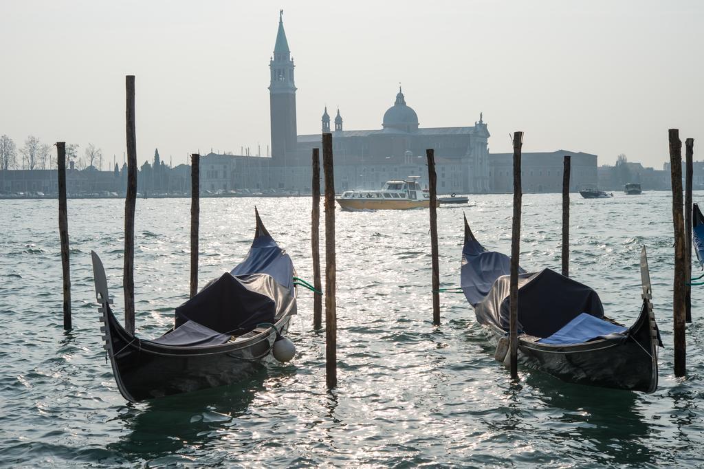 Residenza Giudecca Molino Stucky Apartment Venice Phòng bức ảnh